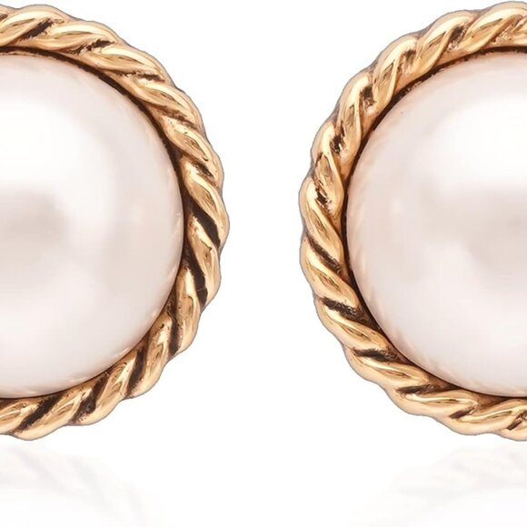 Gold Pearl Earrings Studs Women's Faux Gold Plated Classic Retro Elegant - Picture 1 of 6